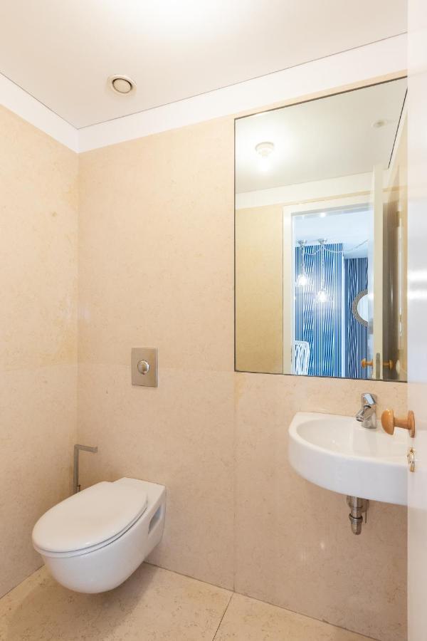 Ferienwohnung Joivy Chiado Self Check-In 2-Br Flat With Parking Lissabon Exterior foto